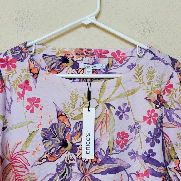Chico's Pima Wild Floral Bateau Tee Lavender Size Medium - Picture 3 of 8